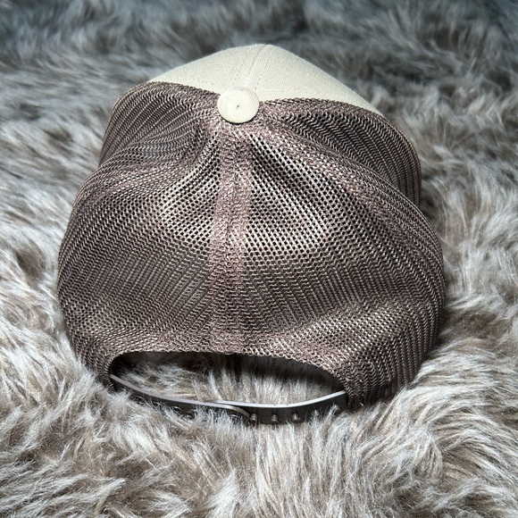 hat - Picture 3 of 4